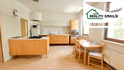 2+1, 75 m2, pozemek - 2 parkovací stání u domu, ul. Lesní, Frant. Lázně - Slatina - Fotka 1