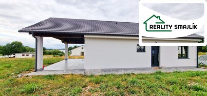 Přízemní novostavba s úžasným výhledem na Jesenici, Okrouhlá u Chebu - Fotka 29