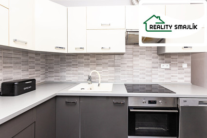  3+1, lodžie, 82 m2,  ul. Dlouhá - Lázně Kynžvart - Fotka 7