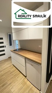 Pronájem luxusní garsoniéry, 22 m2, ul. Májová, Cheb - Fotka 5