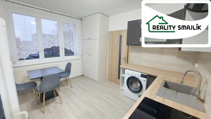 1+1, 37 m2, ul. Lesní, Cheb - sídliště Skalka - Fotka 3