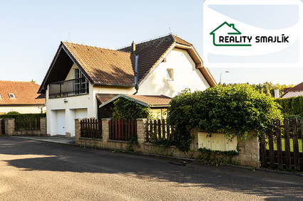 RD (2 byty) se zimní zahradou, dvougaráží, pozemkem, Františkovy Lázně - Fotka 2