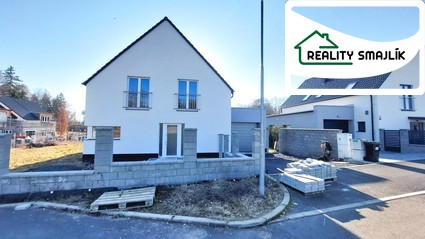 Novostavba RD s terasou, garáží s dílnou, pozemek 1051 m2 - Františkovy Lázně - Fotka 14