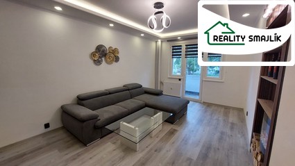 Pronájem zrekonstruovaného a zařízeného bytu 3+1/L, 69 m², Cheb – ul. Kosmonautů - Fotka 17
