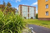 Prodej bytu 1+1, 37 m2, Lomená, Cheb – po rekonstrukci, výtah
